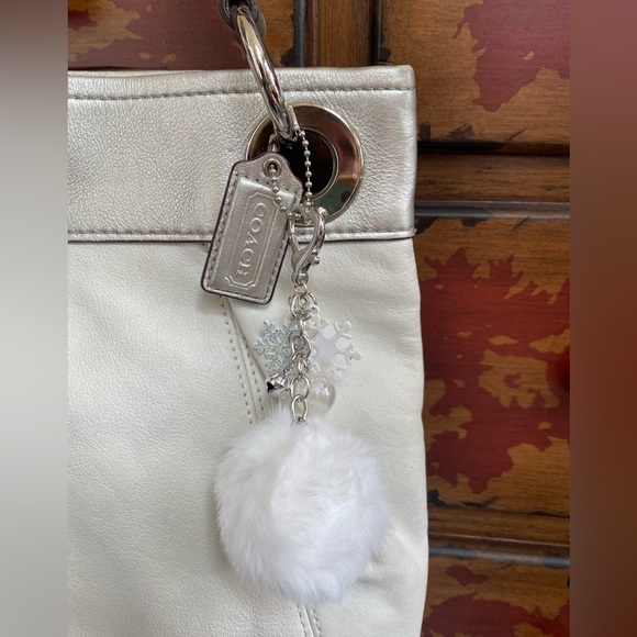 Coach White and Silver Shoulder Bag with snowflake charm - Picture 4 of 8